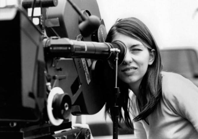 THE-BLING-RING-RANDOM-18