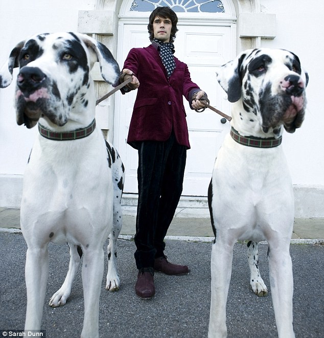 article-1222152-06D0BE32000005DC-977_634x661