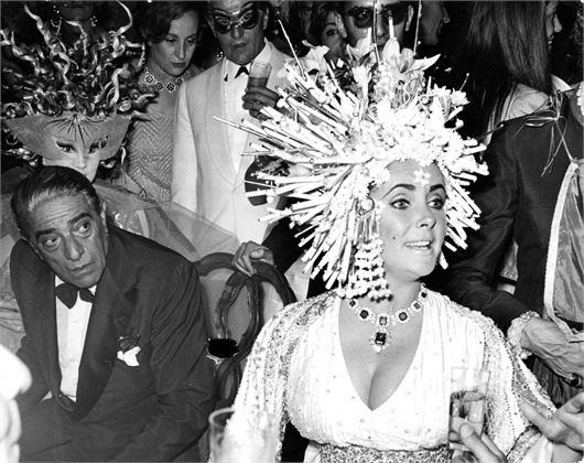 03-00023879h-16735_0x420