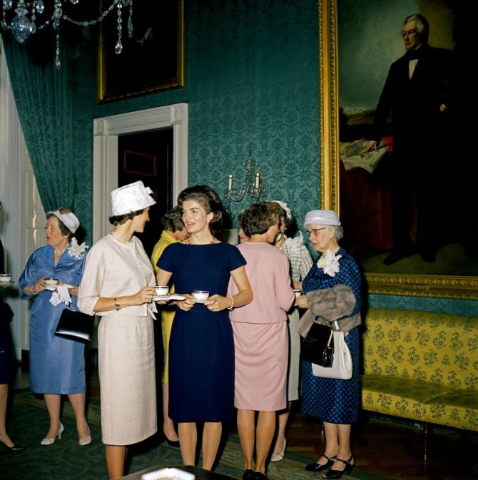 WhiteHouseGreenRoomKennedyMay1961AstroShepardJFKlib