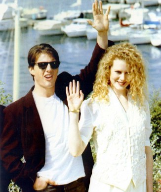 article-2172677-00E6FFCD00000190-562_634x753