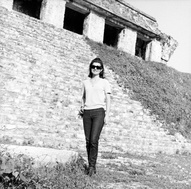 jackie-kennedy-084.nocrop.w840.h1330