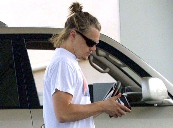 Photos-Leonardo-DiCaprio-en-2001_portrait_w674