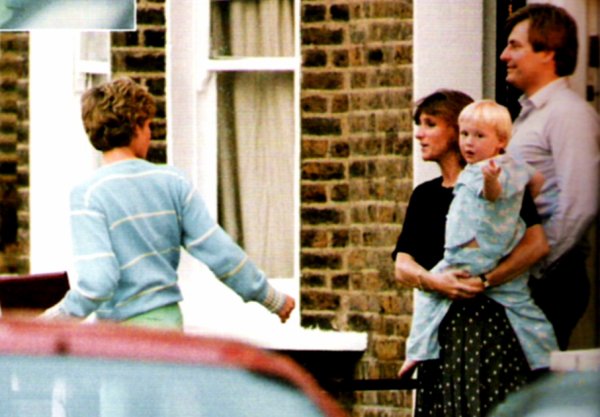 2959518737_1_3_RfosITaA