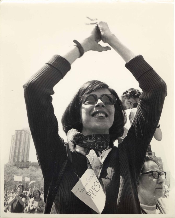 d478EndofWarRallyGloriaEmerson1975