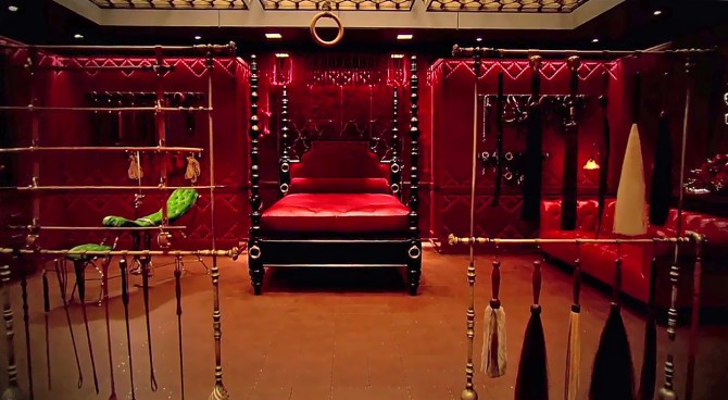 fifty-shades-red-room